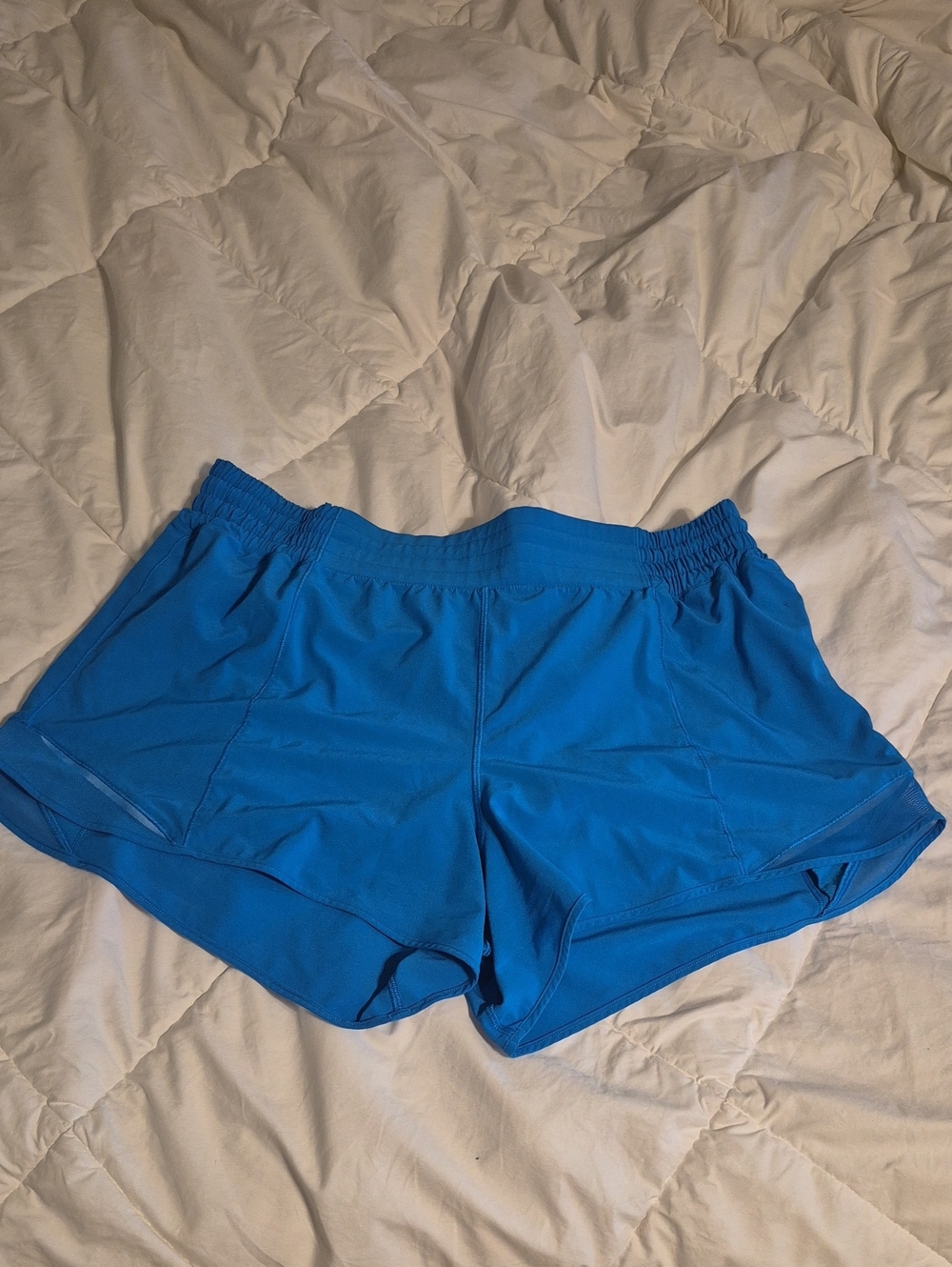 Lululemon Hotty Hot Shorts HR 4in